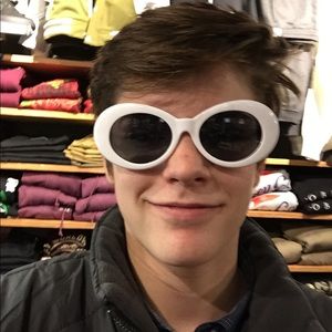 Meet your Posher, Isaiah